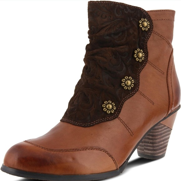 L’ARTISTE Sz 40 Heel Booties Steampunk Vibes Leather Suede Ruched Shaft Buttons - Picture 1 of 14